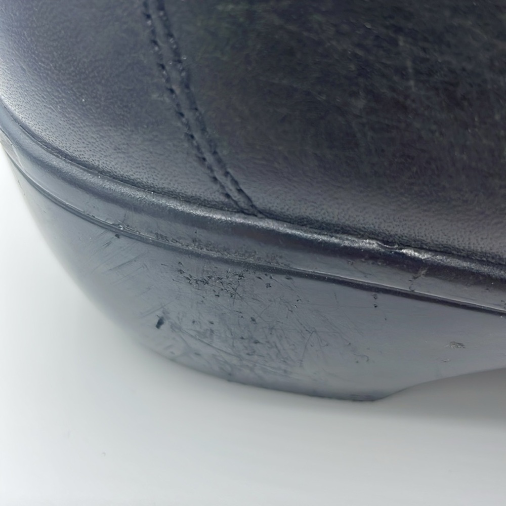 Clark’s Black Leather Buckle Loafers - Picture 4 of 9